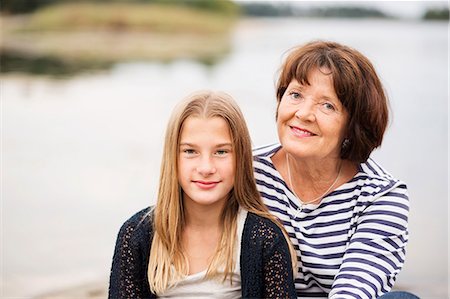 senior woman with family - Mother with teenage daughter Stock Photo - Premium Royalty-Free, Code: 6102-08121014