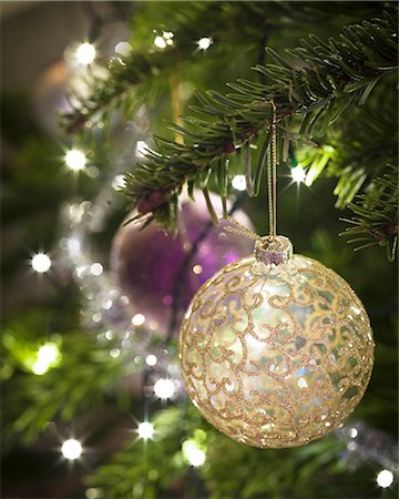 Christmas decoration, close-up Stock Photo - Premium Royalty-Free, Code: 6102-08270874