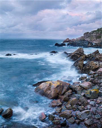 región costanera - Sea and rocky coast Foto de stock - Sin royalties Premium, Código: 6102-08271179