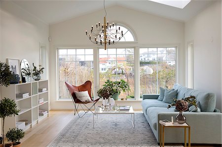 Modern living room Stock Photo - Premium Royalty-Free, Code: 6102-08481111