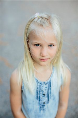 Portrait of girl Stock Photo - Premium Royalty-Free, Code: 6102-08881748