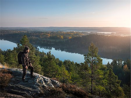 simsearch:400-04587823,k - Hiker looking at view Stock Photo - Premium Royalty-Free, Code: 6102-08882245