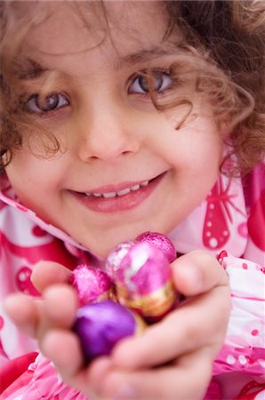 simsearch:6108-05865577,k - Little girl holding Easter eggs Stock Photo - Premium Royalty-Free, Code: 6108-05856098