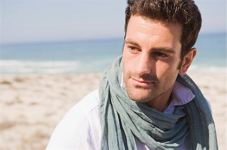 simsearch:6108-05859747,k - Close-up of a man on the beach Stock Photo - Premium Royalty-Free, Code: 6108-05874315