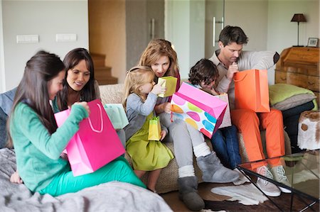 Family at a birthday party Stock Photo - Premium Royalty-Free, Code: 6108-06167466