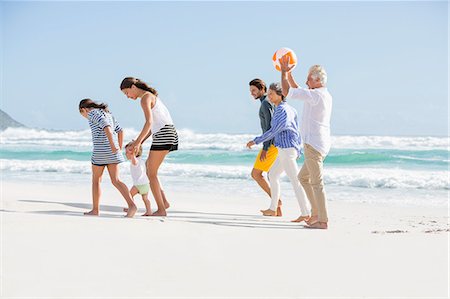 simsearch:614-06002173,k - Multi-generation family enjoying on the beach Stock Photo - Premium Royalty-Free, Code: 6108-08663070