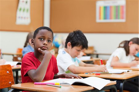 simsearch:6109-06007455,k - Side view of thinking elementary student Stock Photo - Premium Royalty-Free, Code: 6109-06007482