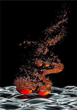 Red and orange water bubbles Photographie de stock - Premium Libres de Droits, Code: 6113-06498721