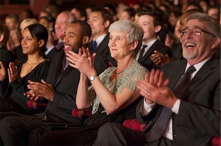Clapping theater audience Stock Photo - Premium Royalty-Free, Code: 6113-07159371
