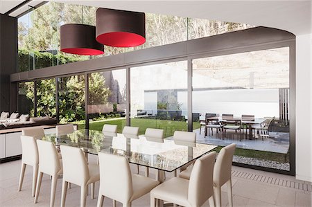 simsearch:6113-07542764,k - Dining room in modern house Stock Photo - Premium Royalty-Free, Code: 6113-07543331