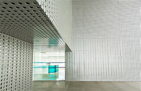 Modern building Stockbilder - Premium RF Lizenzfrei, Bildnummer: 6113-07589115