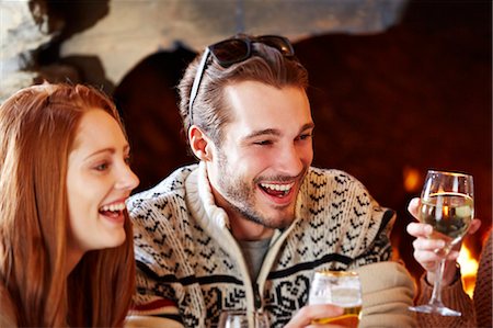 simsearch:6113-07790692,k - Couple enjoying drinks with friends Stock Photo - Premium Royalty-Free, Code: 6113-07790672