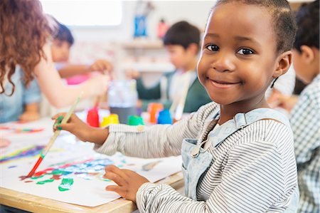 preschool - Student painting in class Stock Photo - Premium Royalty-Free, Code: 6113-07731244