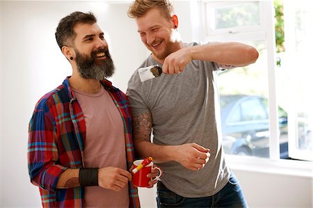 simsearch:6113-07147136,k - Happy male gay couple painting Stock Photo - Premium Royalty-Free, Code: 6113-09168899
