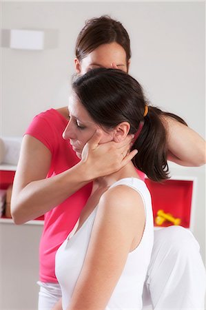 Female patient receicing treatment from osteopath, Munich, Bavaria, Germany Stock Photo - Premium Royalty-Free, Code: 6115-06966998