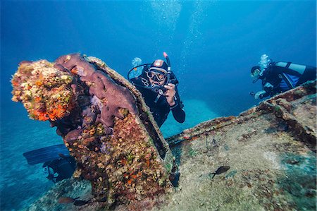 scuba and coral - Scuba diver exploring shipwreck, Adriatic Sea, Dalmatia, Croatia Stock Photo - Premium Royalty-Free, Code: 6115-08149531