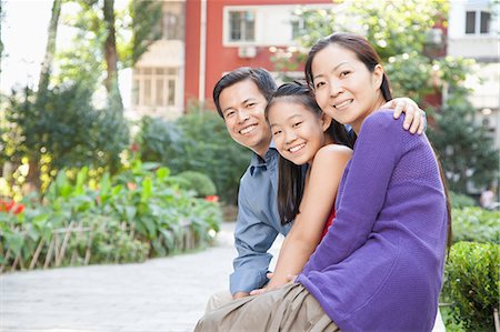 preteen asia - Family Portrait Stock Photo - Premium Royalty-Free, Code: 6116-06938820