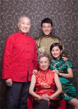 simsearch:6116-07235720,k - Portrait of grandparents and adult grandchildren in traditional Chinese clothing Stock Photo - Premium Royalty-Free, Code: 6116-07235537