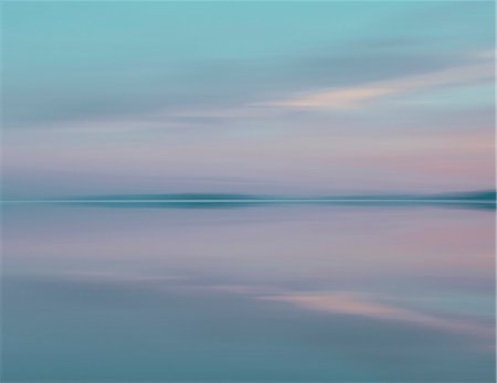 simsearch:6118-07352742,k - Shallow Water Over The Surface At The Bonneville Salt Flats At Dusk. Stock Photo - Premium Royalty-Free, Code: 6118-07122071