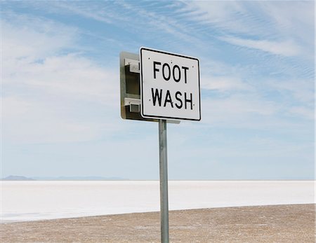 simsearch:6118-07352742,k - An Information Sign, Foot Wash, At The Edge Of The Bonneville Salt Flats. Stock Photo - Premium Royalty-Free, Code: 6118-07122078