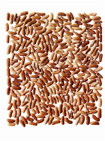 rice - Grains of rice arranged in a pattern. Stock Photo - Premium Royalty-Free, Code: 6118-07351748