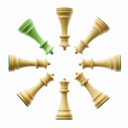 simsearch:6118-07352322,k - An arrangement of pawn chess pieces, with one green one among the brown. Stock Photo - Premium Royalty-Free, Code: 6118-07351732