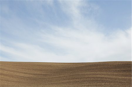 simsearch:6118-07440901,k - A ploughed field, and rolling landscape. Stock Photo - Premium Royalty-Free, Code: 6118-07352715