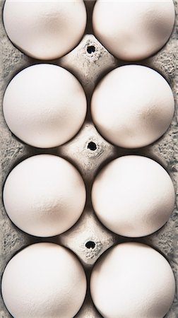 simsearch:6118-08521776,k - View from overhead of free range, organic eggs in a cardboard egg box carton. Stock Photo - Premium Royalty-Free, Code: 6118-07353529