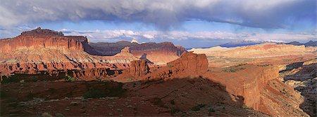 simsearch:6118-07353866,k - A view across the deep canyons and landscape of the Capitol Reef national park Stock Photo - Premium Royalty-Free, Code: 6118-07353861