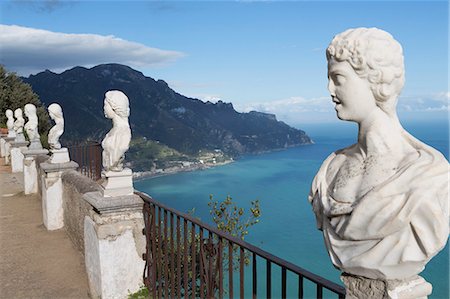 Statues on Belvedere of Infinity at the Villa Cimbrone in Ravello, Amalfi Coast (Costiera Amalfitana), UNESCO World Heritage Site, Campania, Italy, Mediterranean, Europe Stock Photo - Premium Royalty-Free, Code: 6119-07443776
