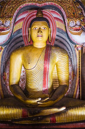 simsearch:841-06446692,k - Buddha in Cave 3 (Great New Monastery), Dambulla Cave Temples, UNESCO World Heritage Site, Dambulla, Sri Lanka, Asia Stock Photo - Premium Royalty-Free, Code: 6119-07451226