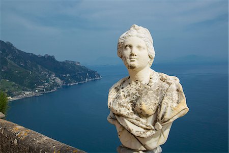 Statue on the Infinity Terrace, Villa Cimbrone, Ravello, Amalfi Coast, UNESCO World Heritage Site, Campania, Italy, Mediterranean, Europe Stock Photo - Premium Royalty-Free, Code: 6119-07452772