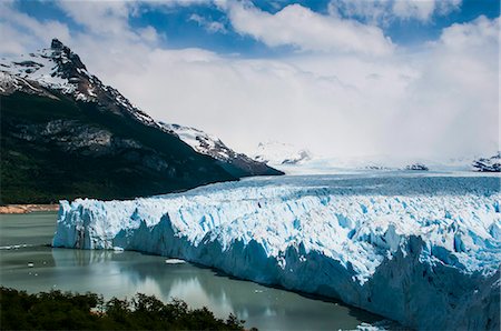 Perito Moreno Glacier, Los Glaciares National Park, UNESCO World Heritage Site, Patagonia, Argentina, South America Stock Photo - Premium Royalty-Free, Code: 6119-07452917
