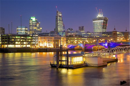 River Thames and City of London skyline at dusk, London, England, United Kingdom, Europe Stock Photo - Premium Royalty-Free, Code: 6119-07541600