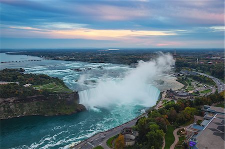 sublimation - View of Horseshoe Falls, Niagara Falls, Niagara, border of New York State, and Ontario, Canada, North America Stock Photo - Premium Royalty-Free, Code: 6119-07943546