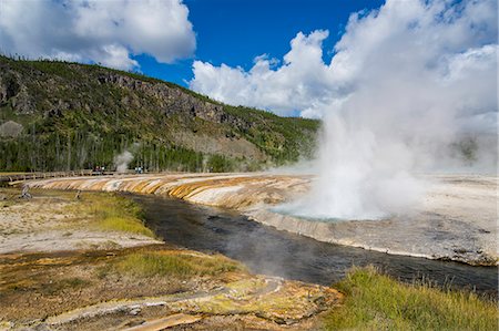 simsearch:841-07913862,k - Cliff Geyser erupting in the Black Sand Basin, Yellowstone National Park, UNESCO World Heritage Site, Wyoming, United States of America, North America Stock Photo - Premium Royalty-Free, Code: 6119-07944025