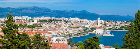 simsearch:6119-07541502,k - Elevated view over Split's picturesque Stari Grad and harbour, Split, Dalmatia, Croatia, Europe Stock Photo - Premium Royalty-Free, Code: 6119-08061977
