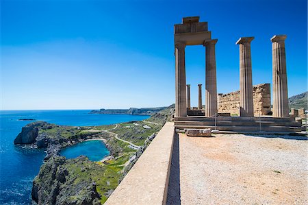 Acropolis of Lindos, Rhodes, Dodecanese Islands, Greek Islands, Greece, Europe Foto de stock - Sin royalties Premium, Código: 6119-08126542