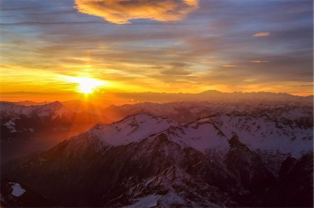 Aerial view of Masino Valley at sunset, Valtellina, Lombardy, Italy, Europe Foto de stock - Sin royalties Premium, Código: 6119-08242883