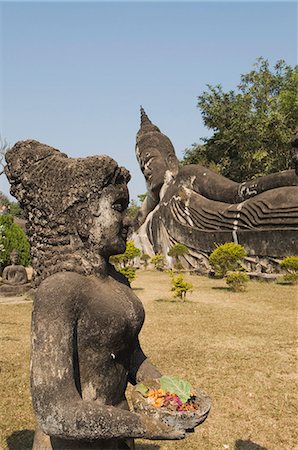 standing buddha - Buddha Park, Xieng Khuan, Vientiane, Laos, Indochina, Southeast Asia, Asia Stock Photo - Premium Royalty-Free, Code: 6119-08267281