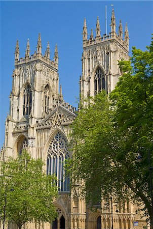 simsearch:841-03868215,k - York Minster, northern Europe's largest Gothic cathedral, city of York, Yorkshire, England, United Kingdom, Europe Stock Photo - Premium Royalty-Free, Code: 6119-08267387