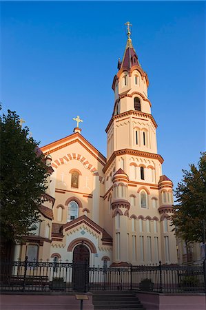 simsearch:700-04424890,k - St. Nicholas's Russian Orthodox Church, Vilnius, Lithuania, Baltic States, Europe Stock Photo - Premium Royalty-Free, Code: 6119-08269409