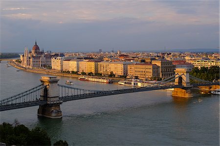 pest - View of Pest, the Danube River and the Chain bridge (Szechenyi hid), from Buda Castle, Budapest, Hungary, Europe Stock Photo - Premium Royalty-Free, Code: 6119-08420481