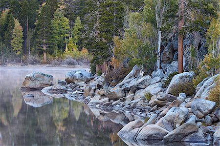 Rock Creek Lake in the fall with fog, Inyo National Forest, California, United States of America, North America Stock Photo - Premium Royalty-Free, Code: 6119-08568421