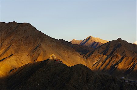 simsearch:841-02915818,k - Namgyal Tsemo gompa (monastery) and Ladakh Range, Leh, Ladakh, Indian Himalayas, India, Asia Stock Photo - Premium Royalty-Free, Code: 6119-08740906