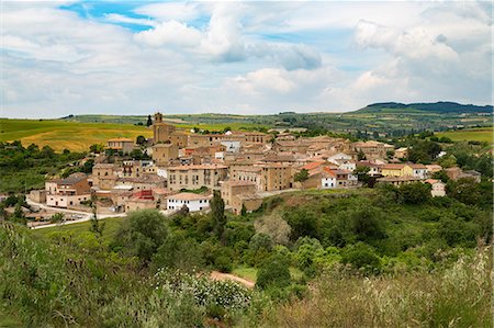 The small unspoilt town of Torres del Rio, Navarra, Spain, Europe Stock Photo - Premium Royalty-Free, Code: 6119-08703767