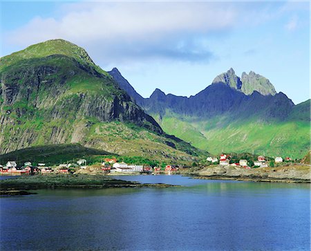 simsearch:841-02706346,k - Fishing village of Tind, Moskenesoya, Lofoten Islands, Nordland, Norway, Scandinavia, Europe Stock Photo - Premium Royalty-Free, Code: 6119-08739925