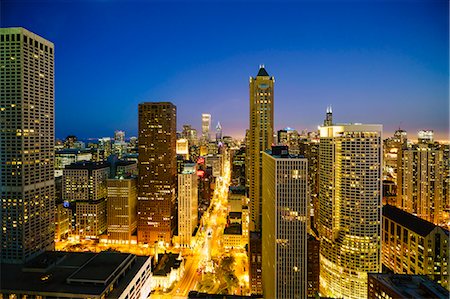 City skyline by night, Chicago, Illinois, United States of America, North America Stock Photo - Premium Royalty-Free, Code: 6119-09074454