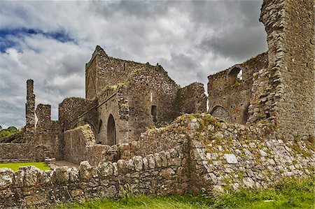 rock of cashel - The ruins of Hore Abbey, near the ruins of the Rock of Cashel, Cashel, County Tipperary, Munster, Republic of Ireland, Europe Stock Photo - Premium Royalty-Free, Code: 6119-09074415