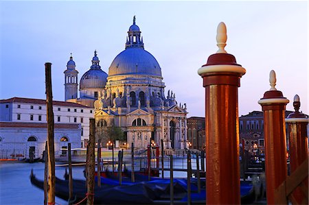 Grand Canal with Church of Santa Maria della Salute, Venice, UNESCO World Heritage Site, Veneto, Italy, Europe Stock Photo - Premium Royalty-Free, Code: 6119-09074703